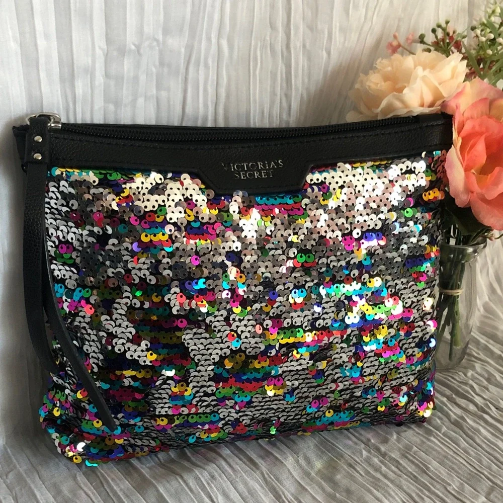 VICTORIA’s SECRET sparkly beaded large cosmetic makeup travel bag